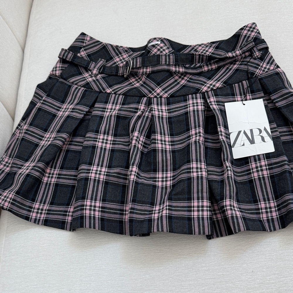 Zara Black and Pink Plaid Skater Skirt